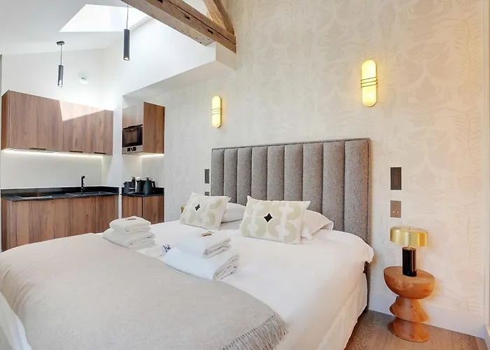 Beautiful Studio - 2P - Vendome Square